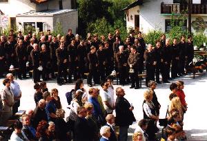 Publikum und Feuerwehr